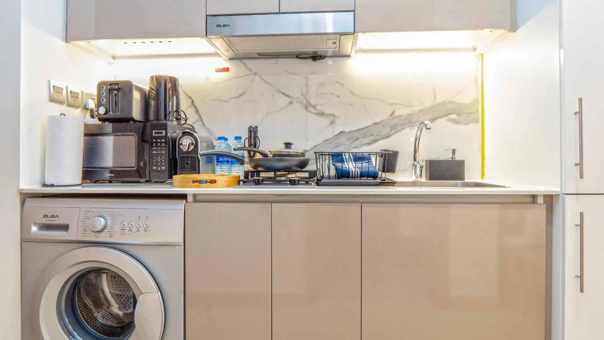 Apartment Easygo - Unbeatable Deals On Urban Rentals In Riviera 16 Dubai United Arab Emirates