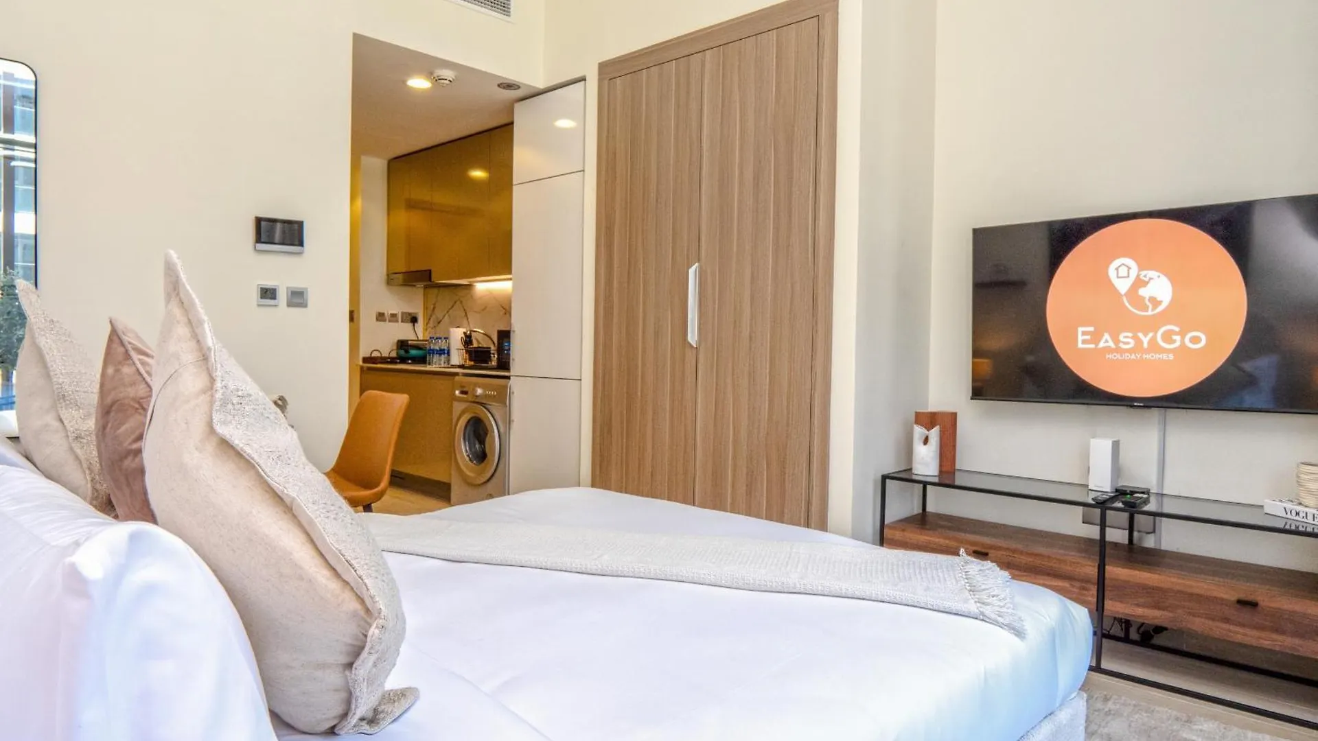 Easygo - Unbeatable Deals On Urban Rentals In Riviera 16 Dubai