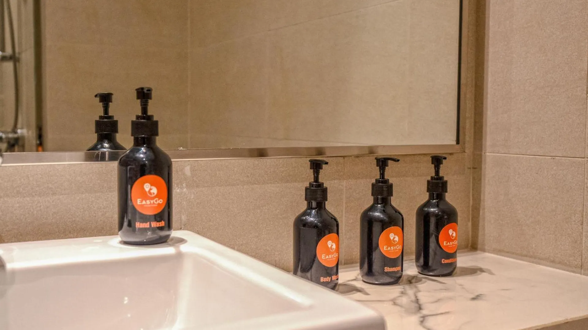 Apartment Easygo - Unbeatable Deals On Urban Rentals In Riviera 16 Dubai