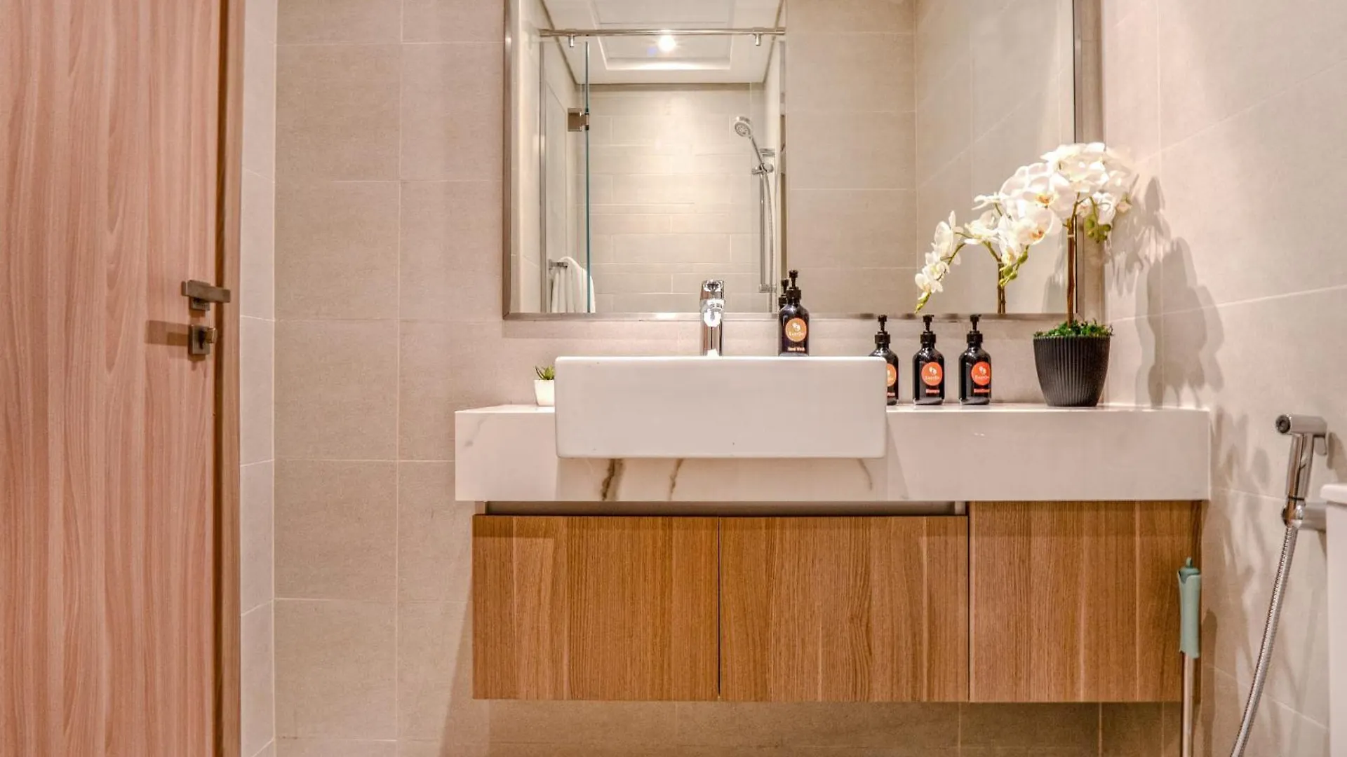 Easygo - Unbeatable Deals On Urban Rentals In Riviera 16 Dubai
