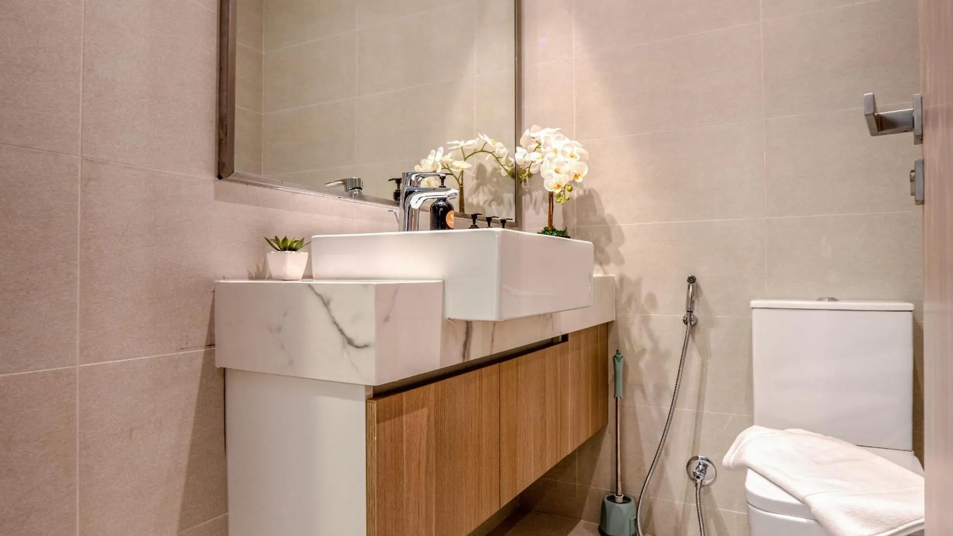 Easygo - Unbeatable Deals On Urban Rentals In Riviera 16 Dubaï 0*,