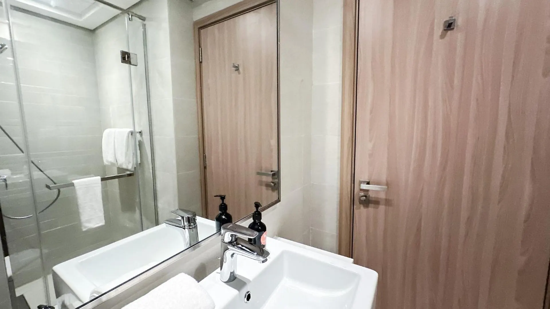 Appartement Easygo - Unbeatable Deals On Urban Rentals In Riviera 16 Dubaï