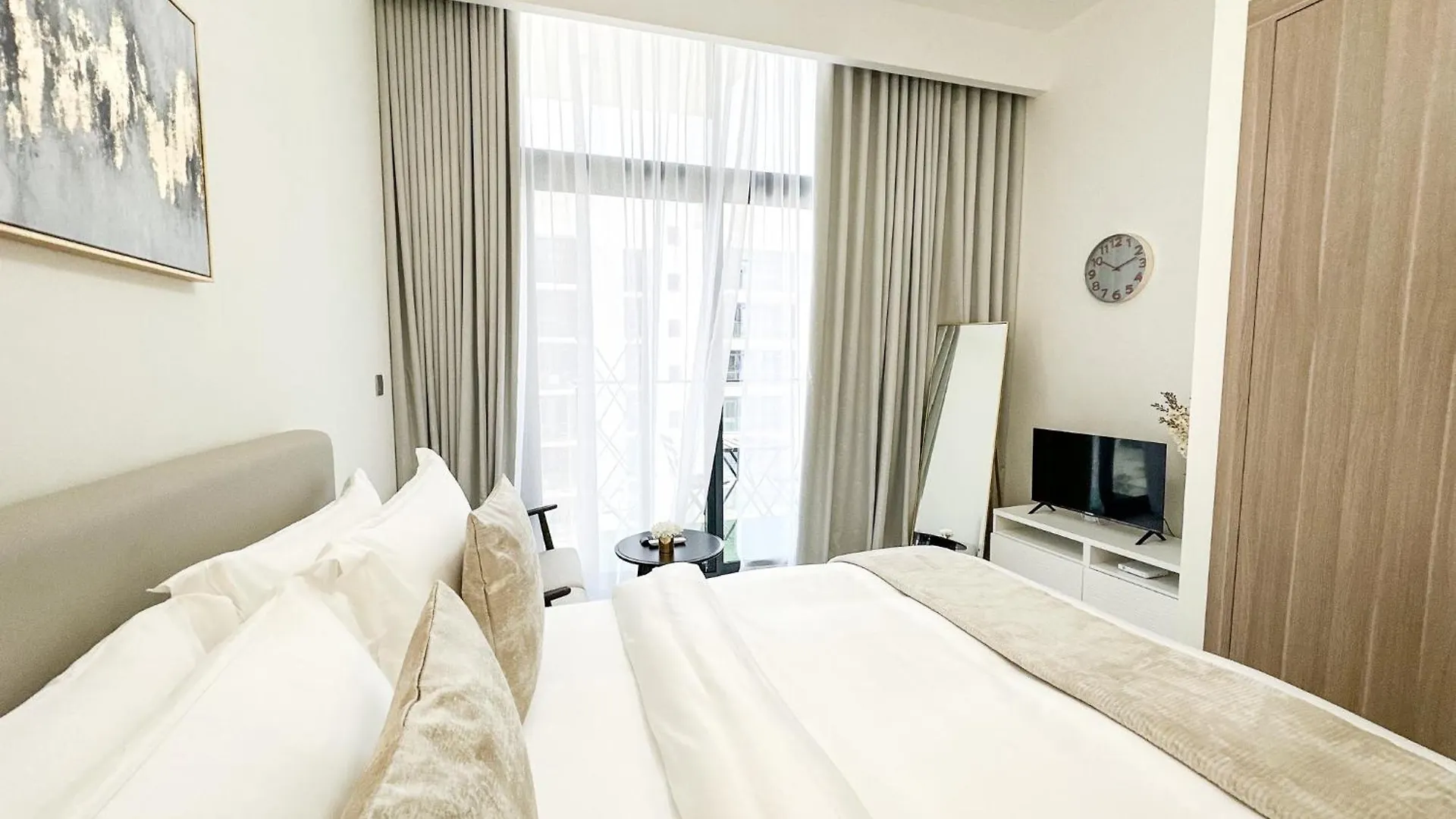 Easygo - Unbeatable Deals On Urban Rentals In Riviera 16 Dubaï Appartement